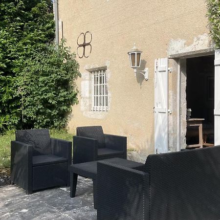 Guest House Le Clos Pasquier บลัวส์ ภายนอก รูปภาพ