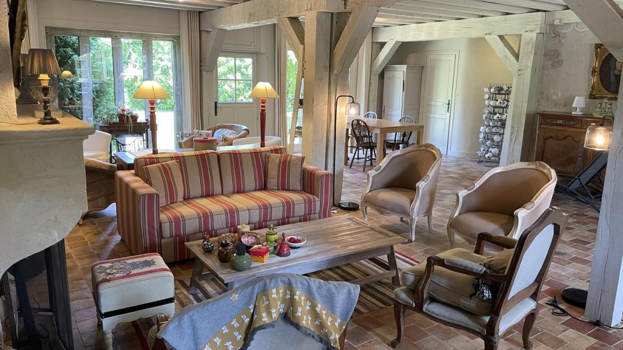 Guest House Le Clos Pasquier บลัวส์ ภายนอก รูปภาพ