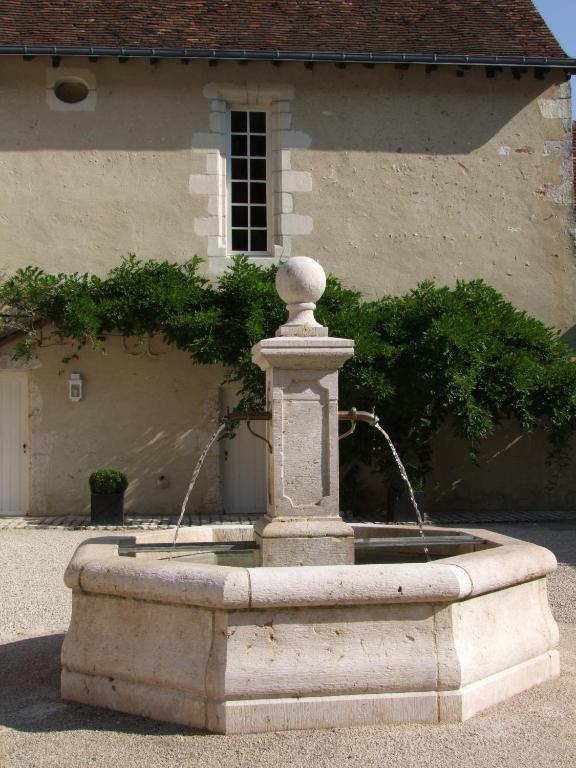 Guest House Le Clos Pasquier บลัวส์ ภายนอก รูปภาพ